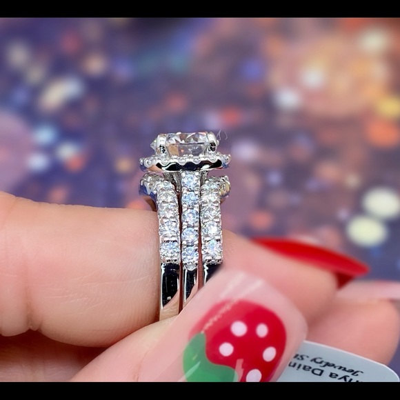 Moissanite ring set with certificate - Picture 3 of 16